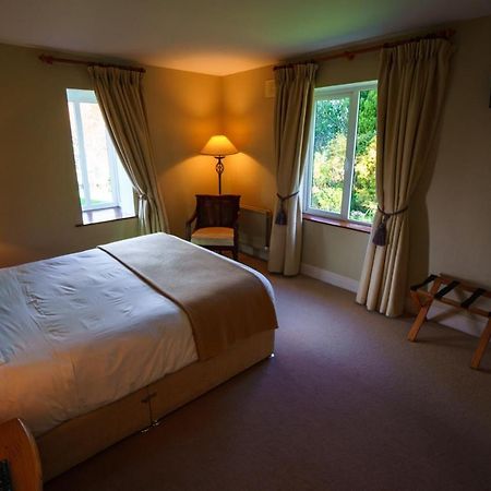 Park Lodge Accommodation Abbeyfeale Exteriör bild