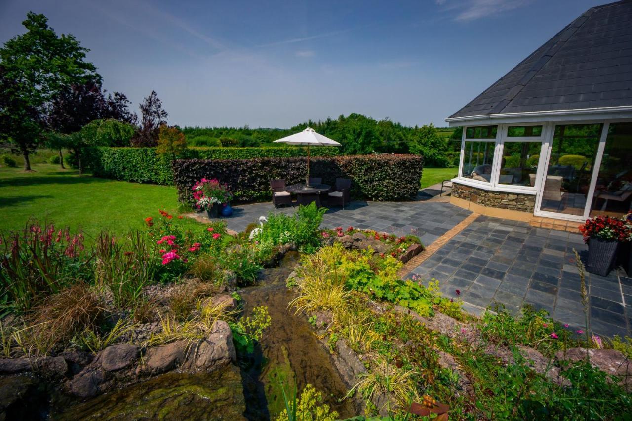 Park Lodge Accommodation Abbeyfeale Exteriör bild