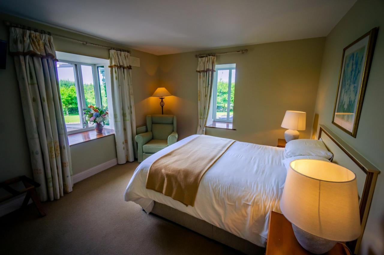 Park Lodge Accommodation Abbeyfeale Exteriör bild