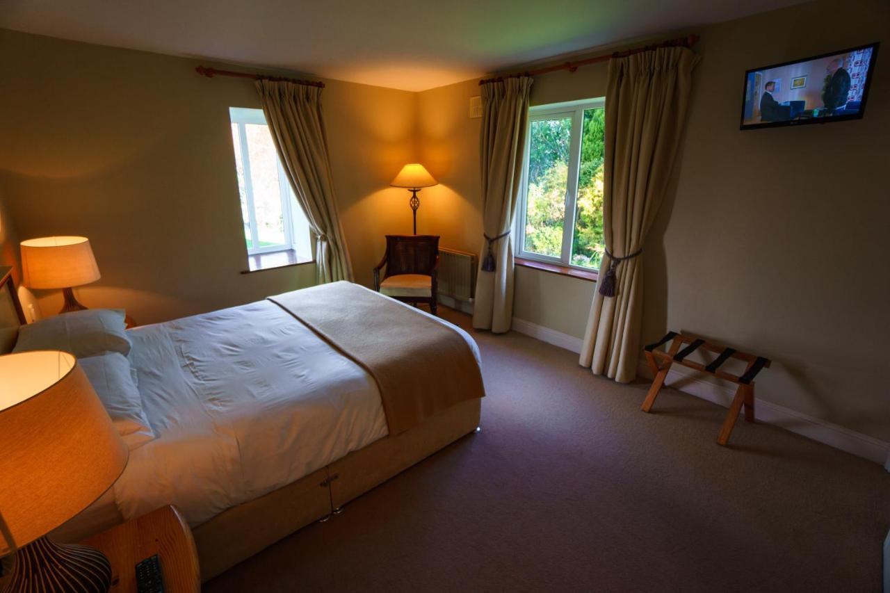Park Lodge Accommodation Abbeyfeale Exteriör bild